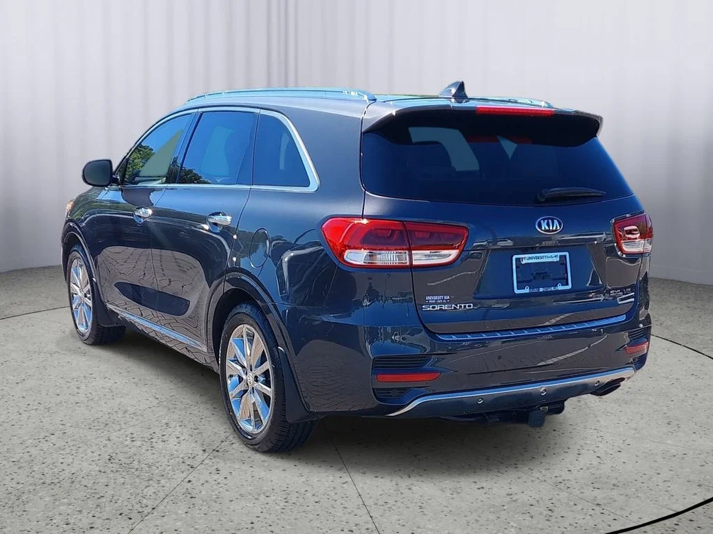 Used 2017 Gray Kia SX Limited image 5