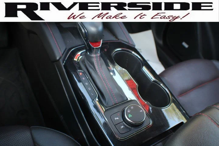 Used 2023 Iridescent Pearl Tricoat Chevrolet RS image 12