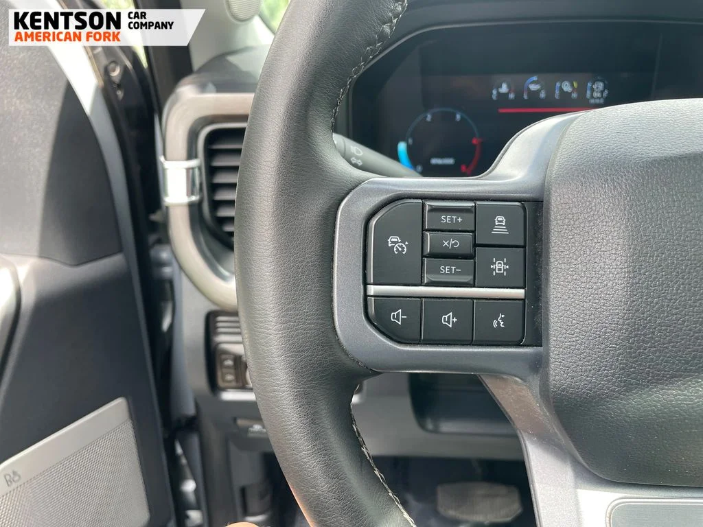Used 2026 Gray Ford Lariat image 17