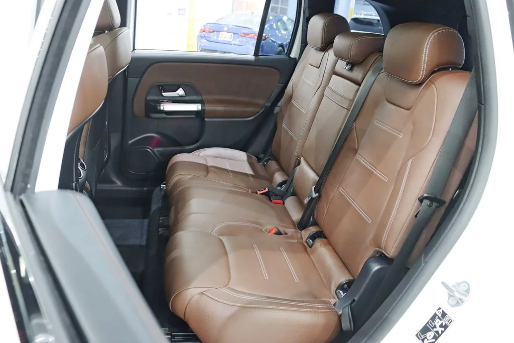 Used 2022  Mercedes-Benz GLB 35 AMG® image 27