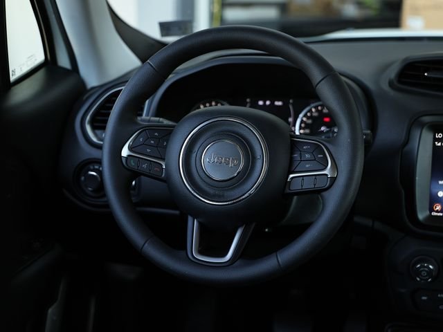Used 2022 Alpine White Clearcoat Jeep Sport image 27