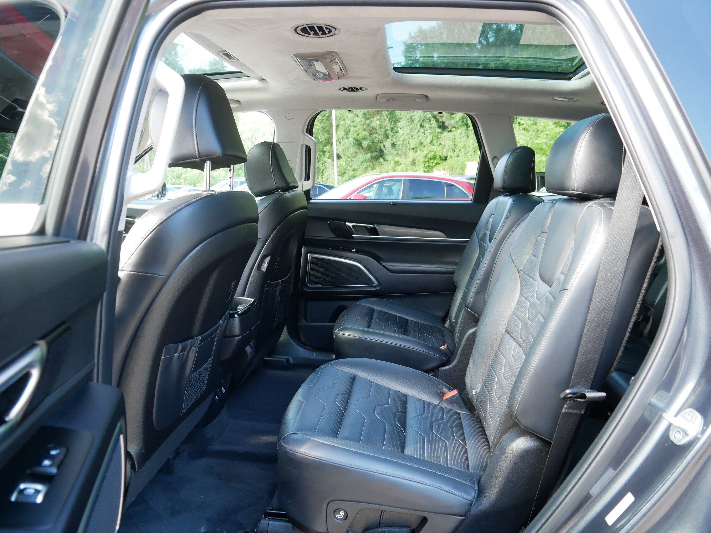 Certified Used 2022 Gravity Grey Kia SX image 36