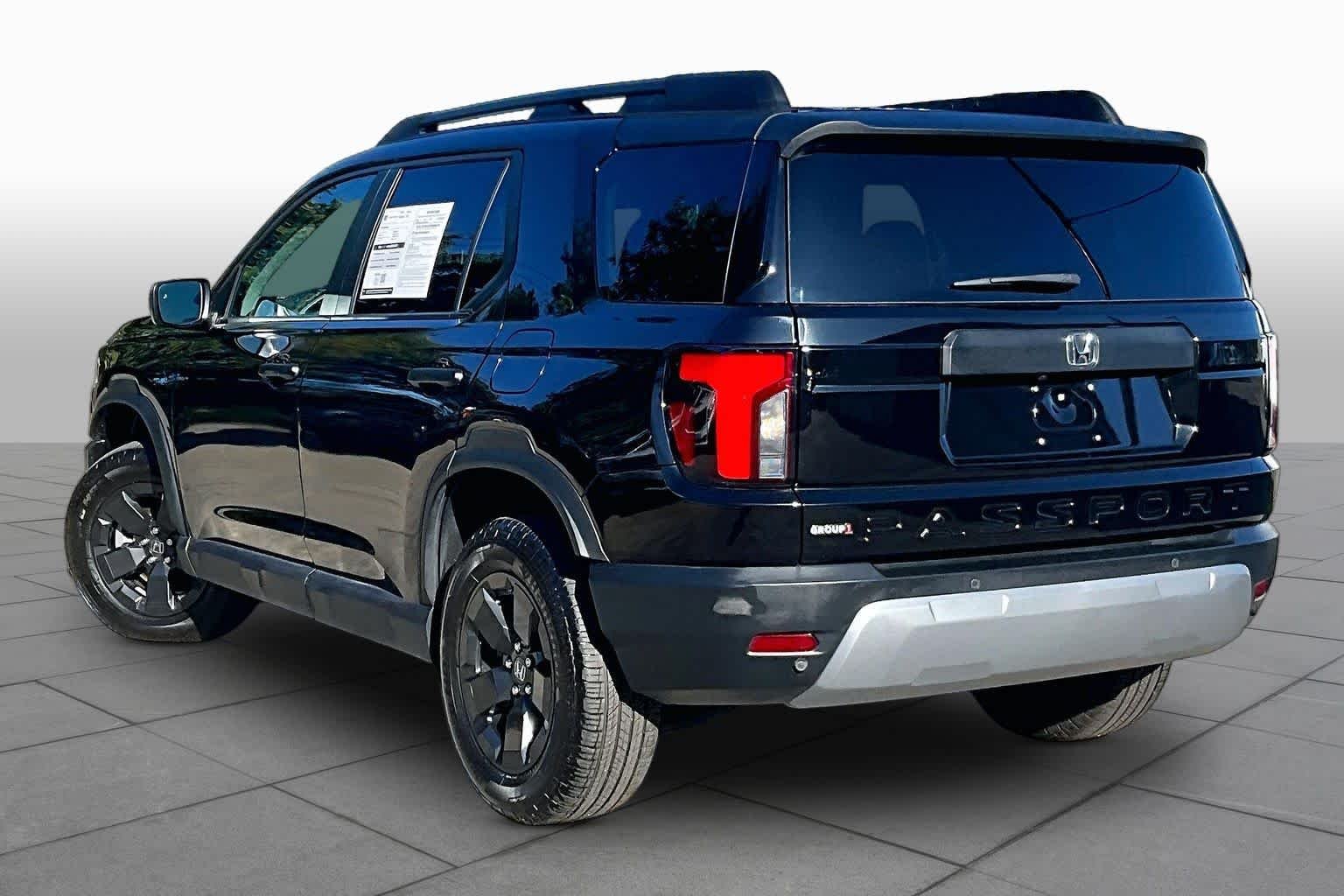 Used 2026 Crystal Black Pearl Honda RTL image 12