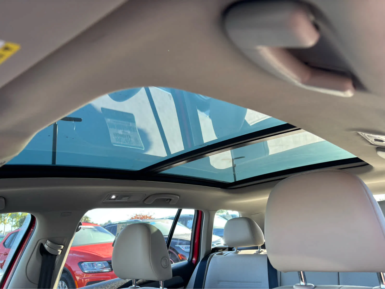 Used 2018 Tornado Red Volkswagen SE image 11
