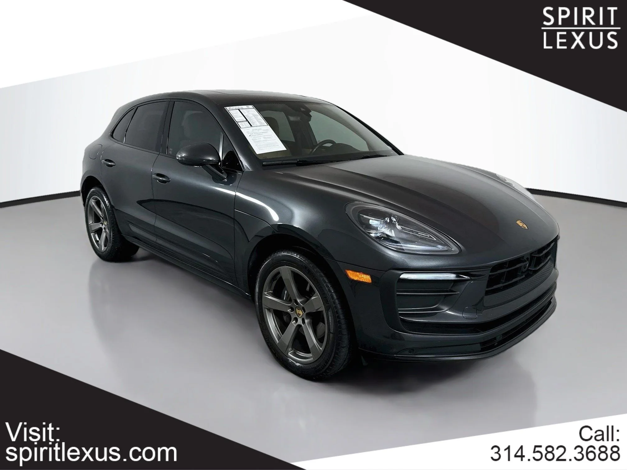 2023 Porsche Macan T