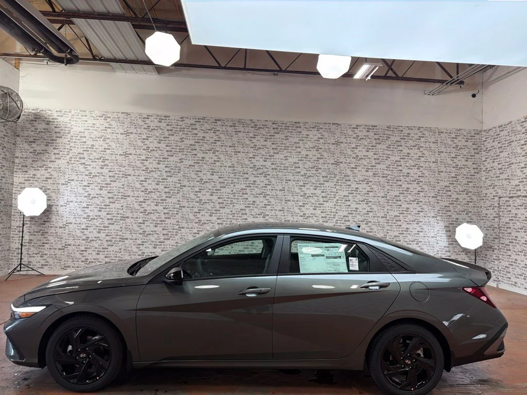 New 2026 Amazon Gray Hyundai SEL Sport Plus image 4