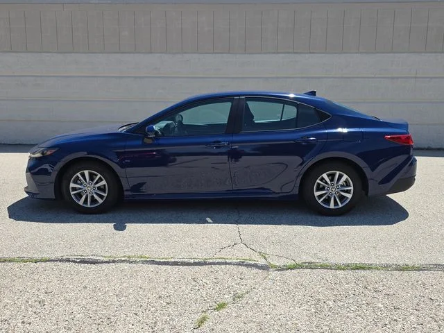 Used 2025 Blue Toyota LE image 10