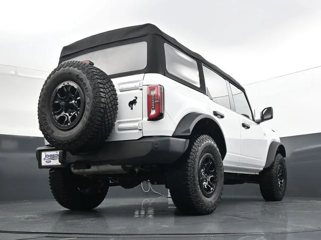 Used 2024 White Ford Wildtrak image 30