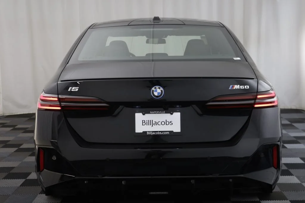 New 2026 Black BMW M60 image 17