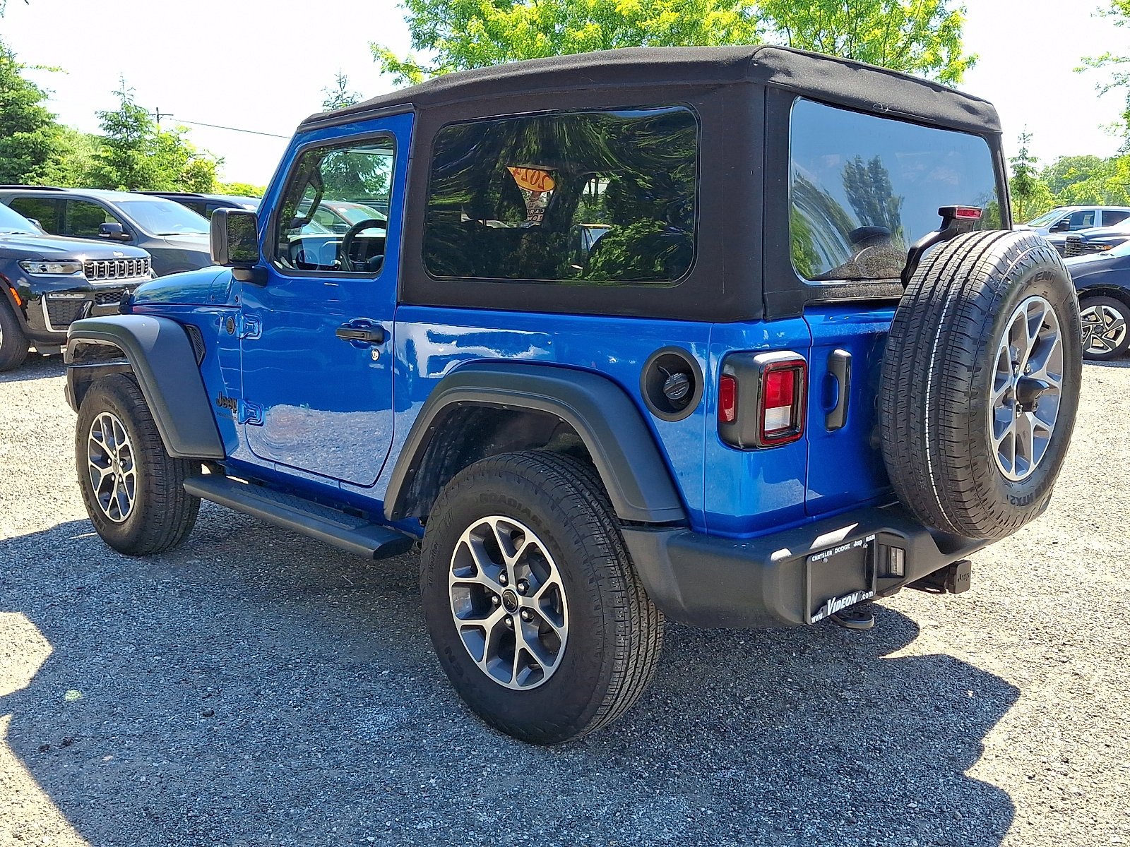 Certified Used 2024 Hydro Blue Pearlcoat Jeep Sport S image 4