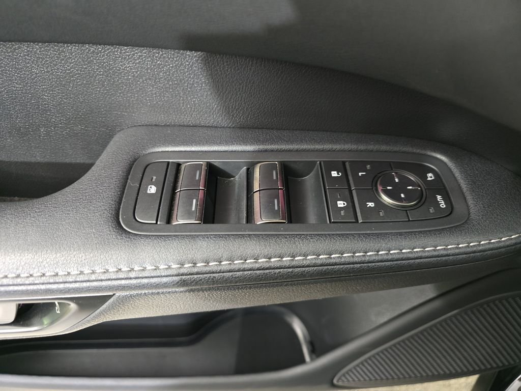 2024 Lexus RX PHEV 450h+ - Photo 28