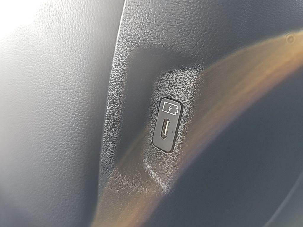 2026 Hyundai Santa Fe Limited - Photo 40