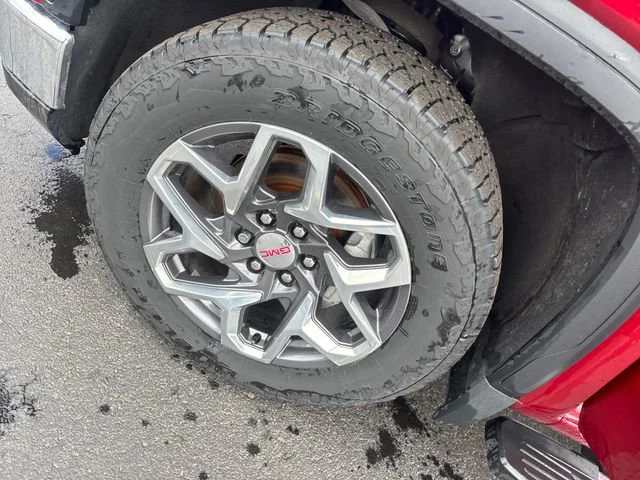 2022 GMC Sierra 1500 SLT - Photo 14