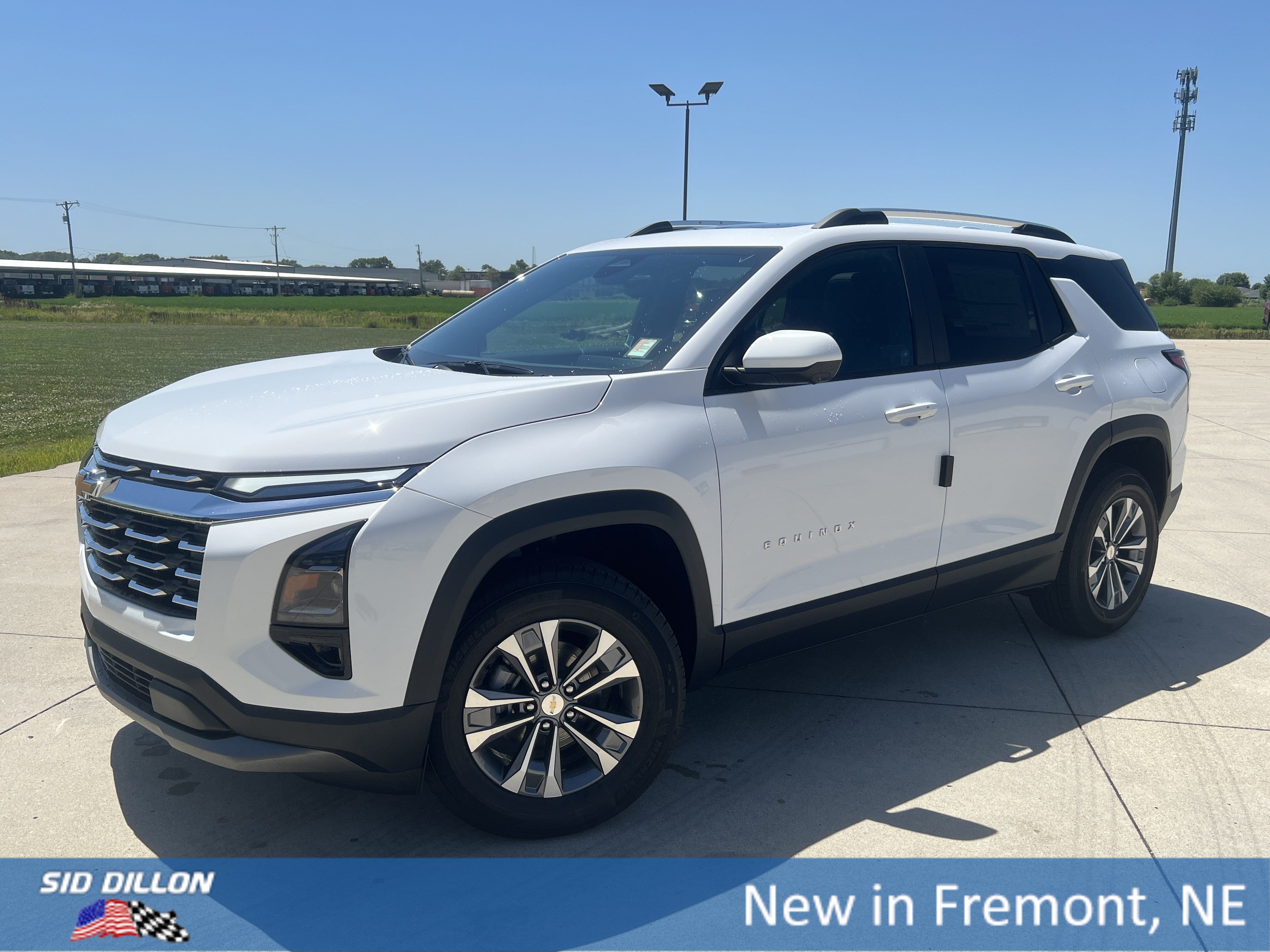 New 2027 Summit White Chevrolet LT image 1