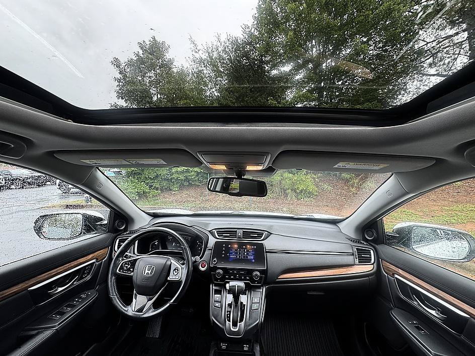 Used 2020 White Honda EX-L image 22