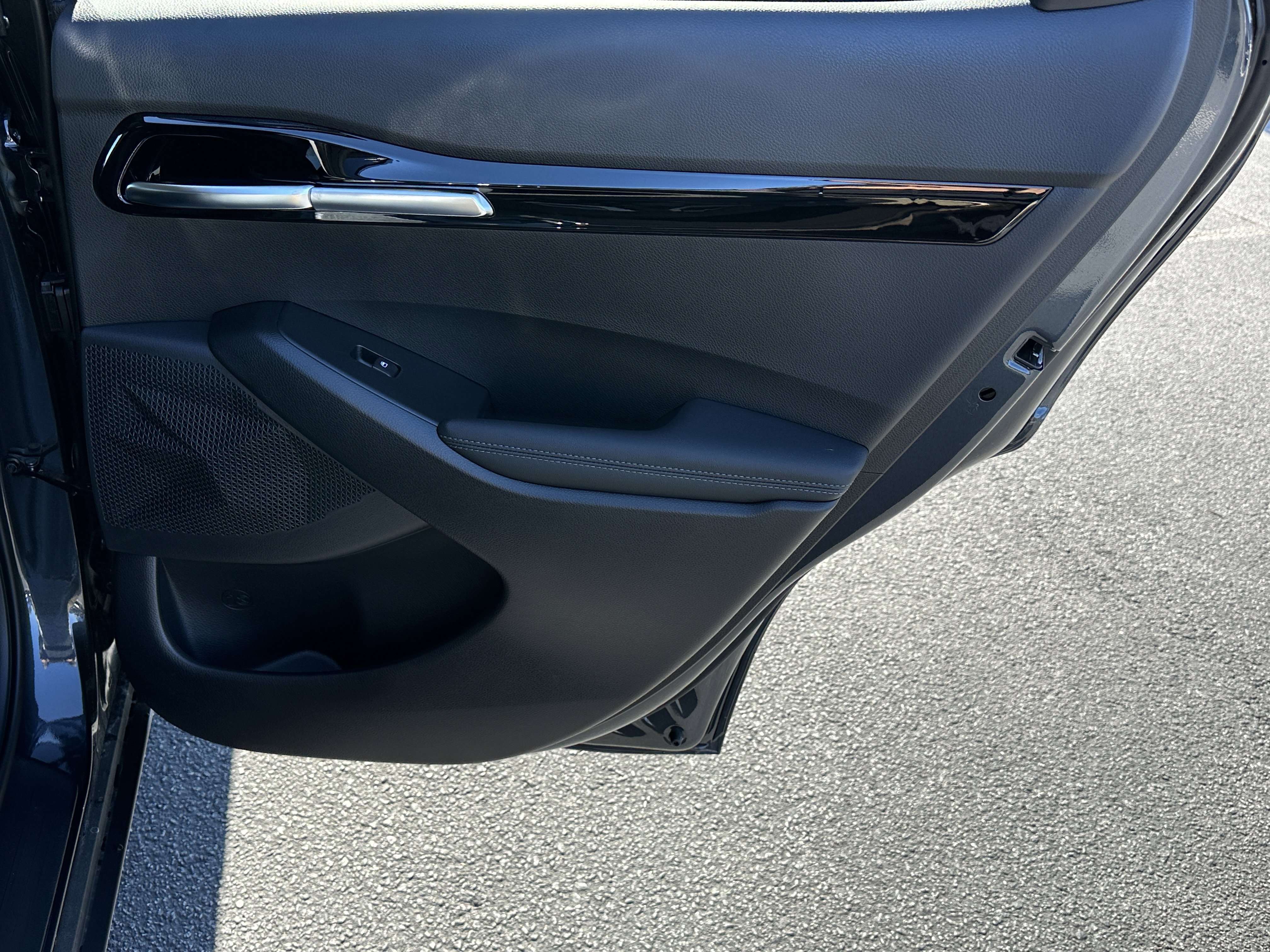 New 2026 Gravity Gray Kia SX image 17
