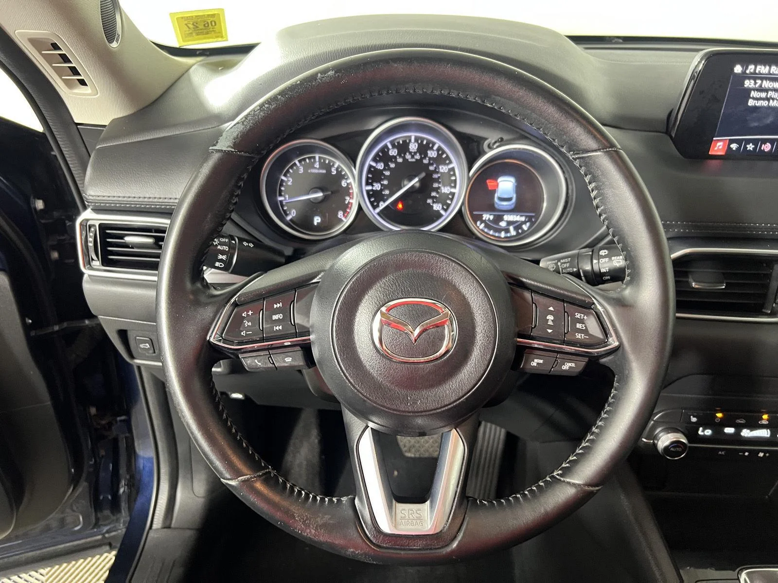 Used 2019  Mazda Touring image 14