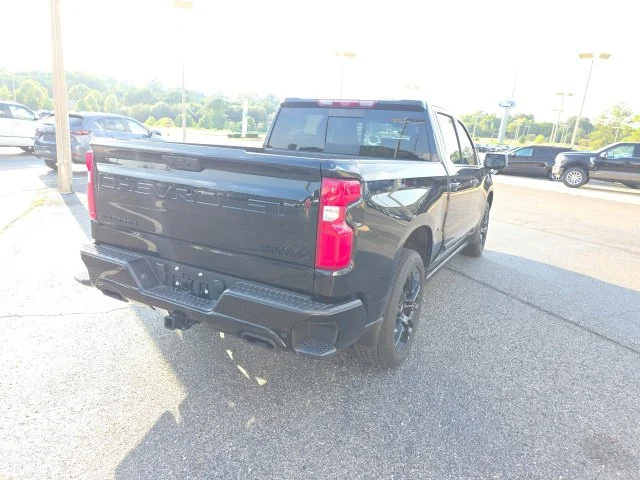 Used 2026 Black Chevrolet High Country image 8