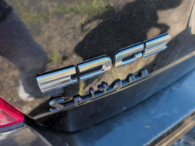 Used 2014 Tuxedo Black Metallic Ford Limited image 10