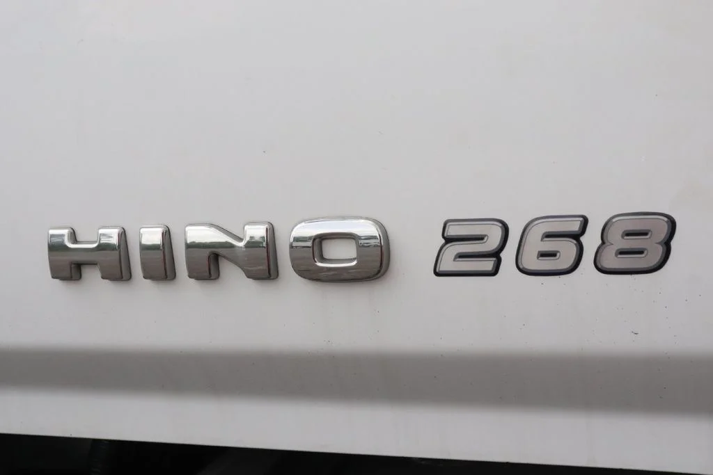 Used 2020  Hino 268 image 23