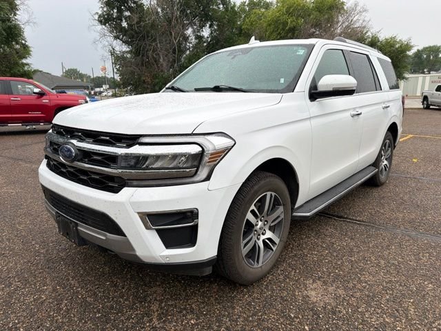 Used 2022 White Ford Limited image 4