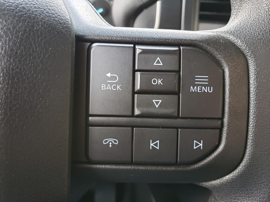 Used 2022 Blue Metallic Ford XL image 18