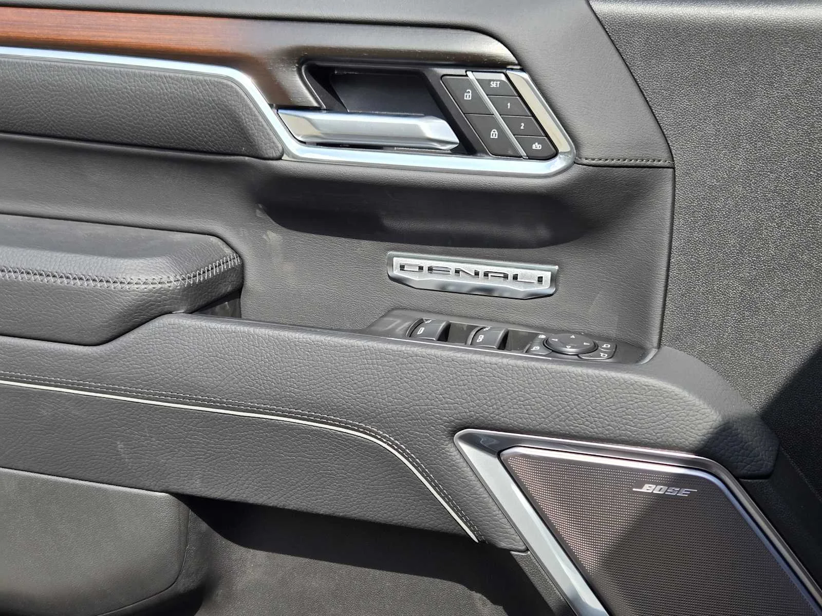 2026 GMC Sierra 1500 Denali - Photo 15