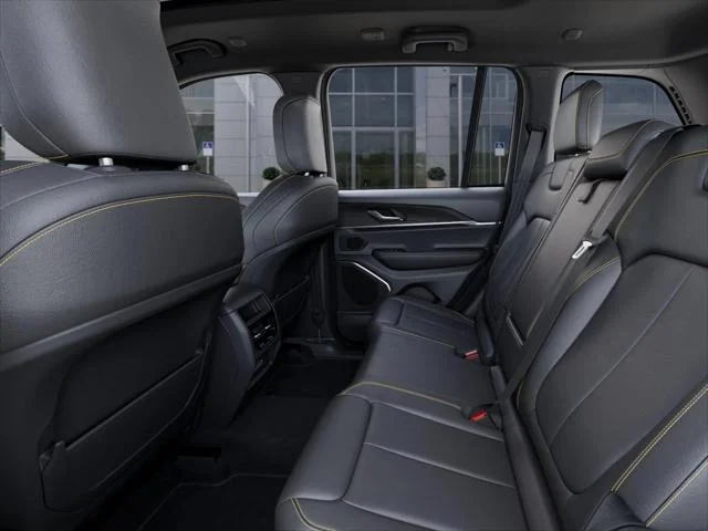New 2026 Bright White Clear-Coat Exterior Paint Jeep 85th Anniversary Edition image 49
