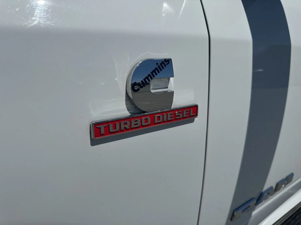 Used 2023 White Ram Big Horn image 31