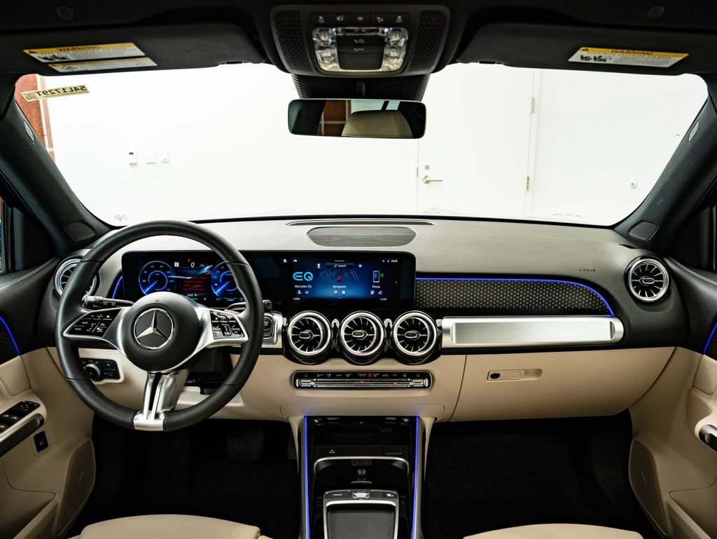 Certified Used 2024 Starling Blue Metallic Mercedes-Benz 300 image 4