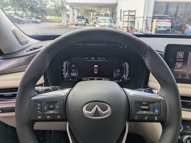 Used 2025 Blue INFINITI LUXE image 32