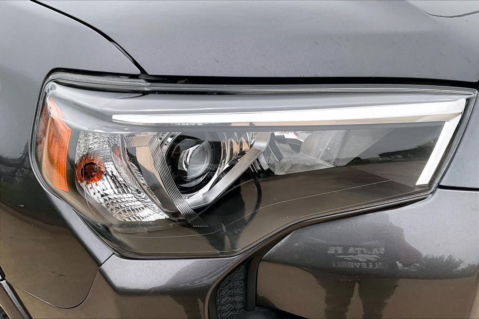Used 2021 Magnetic Gray Metallic Toyota SR5 Premium image 26