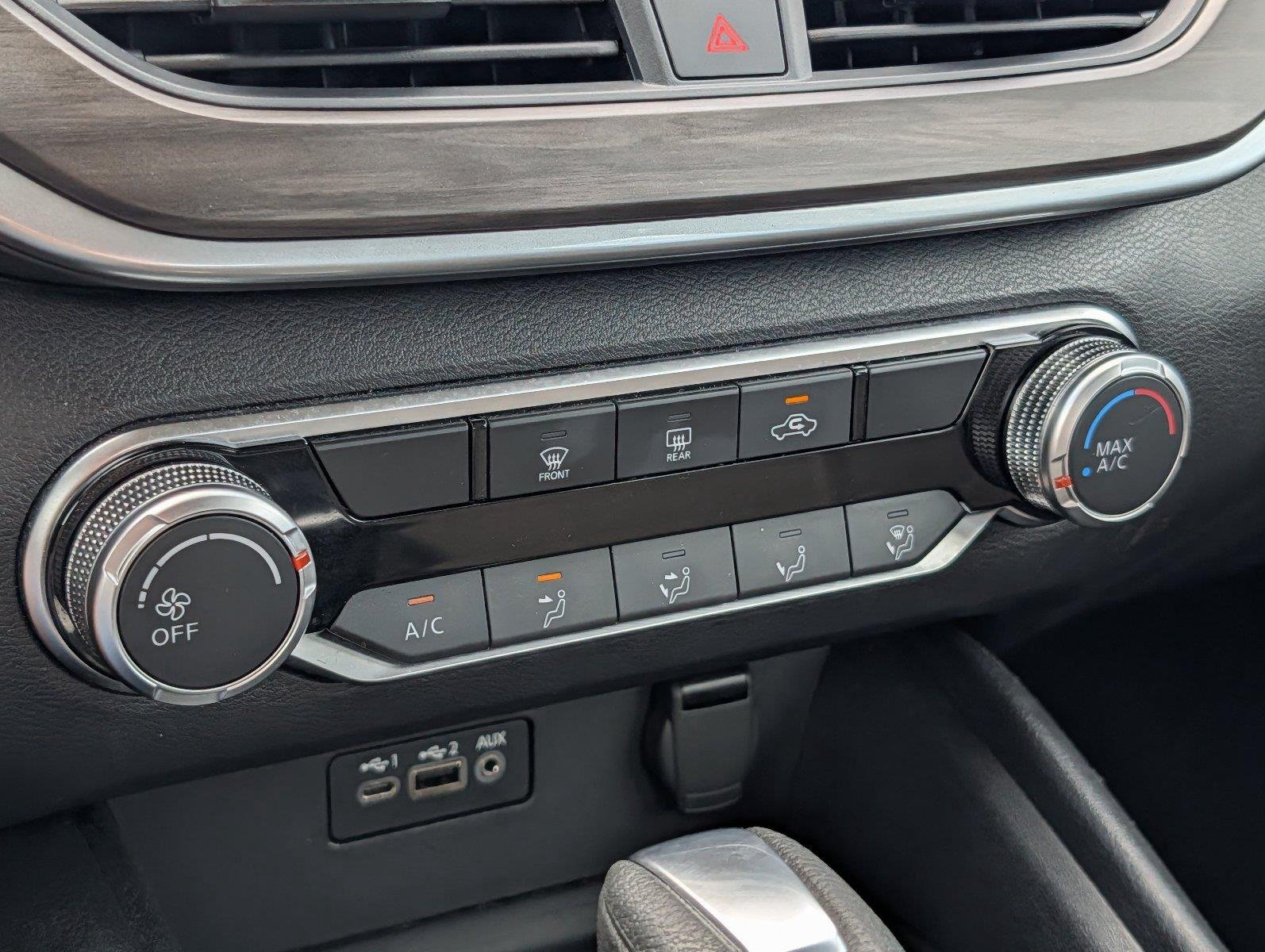 2025 Nissan Altima SV - Photo 18
