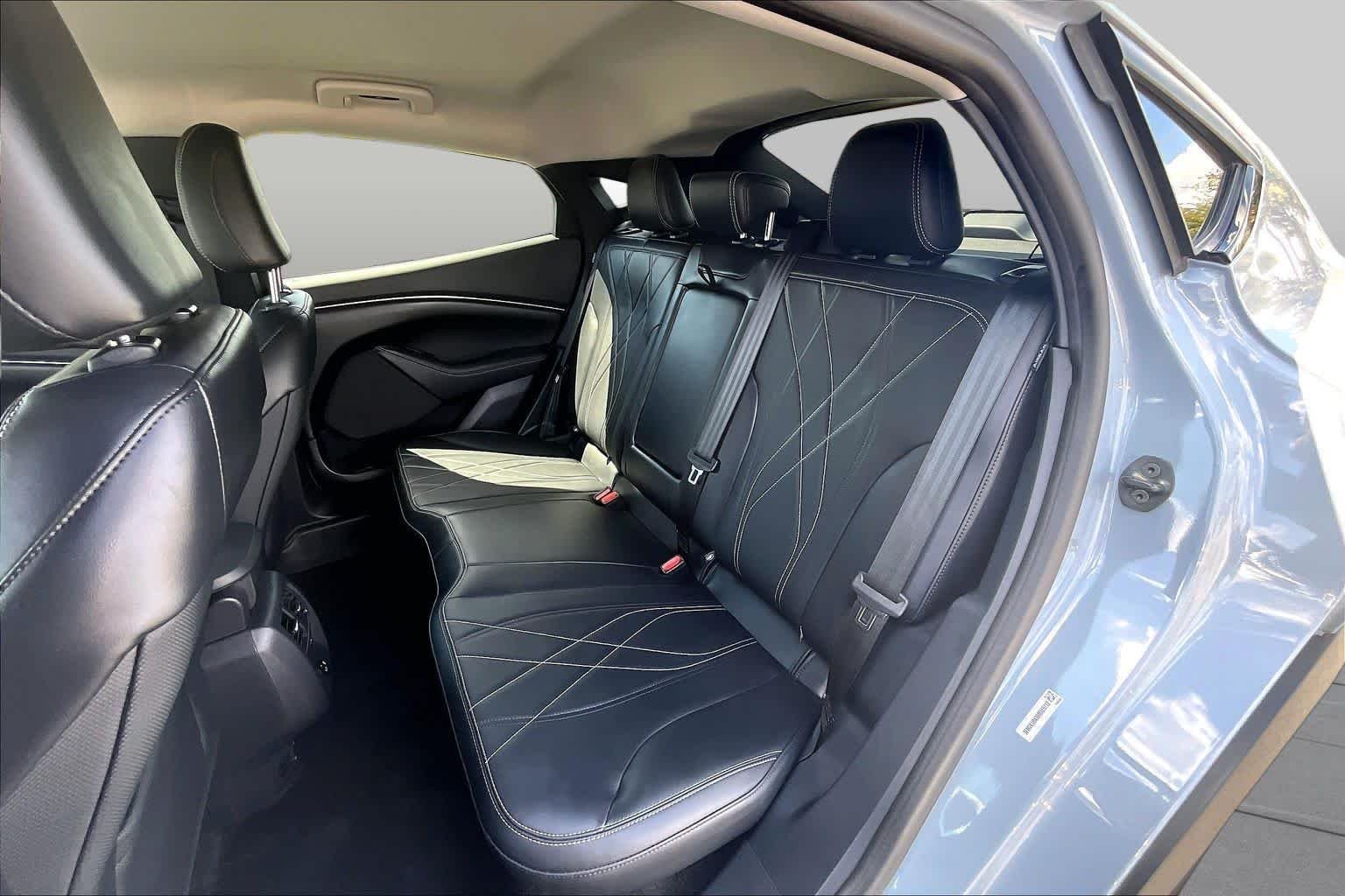 Used 2024 Glacier Gray Metallic TriCoat Ford Select image 20