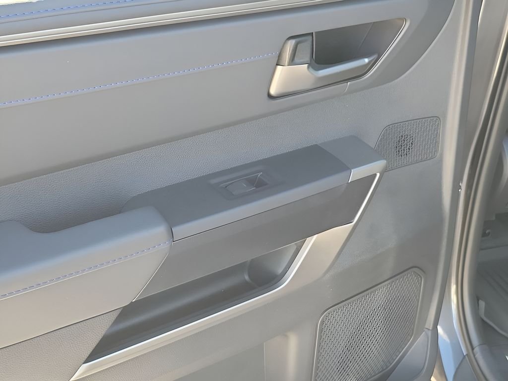 2026 Toyota Tundra Platinum - Photo 47