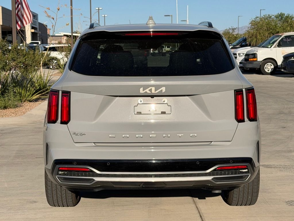 2022 Kia Sorento SX photo 3