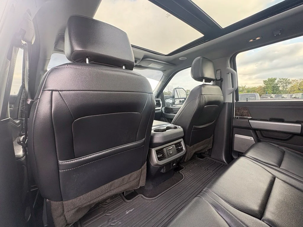 Used 2023 White Ford Lariat image 26