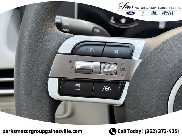 New 2025 Green Hyundai SEL image 23