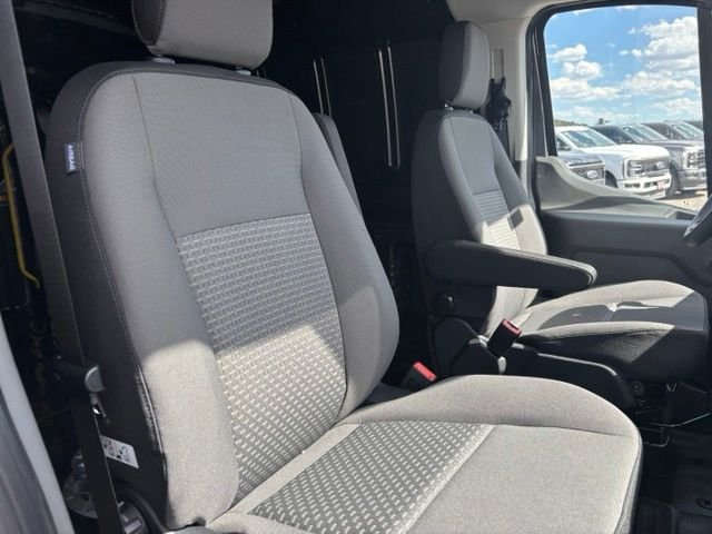 New 2026 Carbonized Gray Metallic Ford Cargo Van image 21