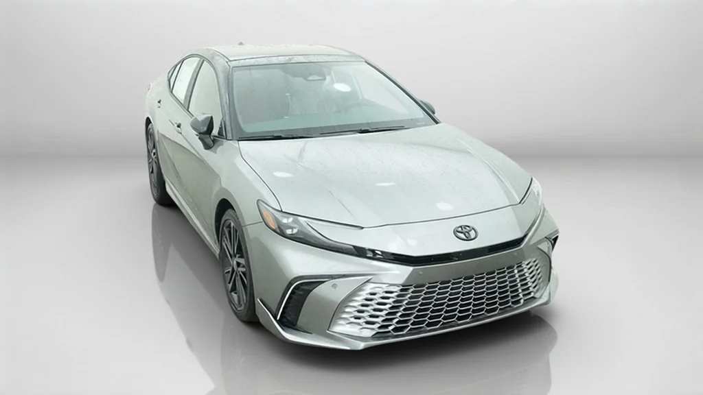 New 2026 Heavy Metal with Midnight Black Metallic roof Toyota XSE image 4