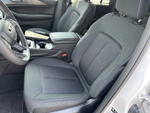 Used 2025 White Jeep Laredo X image 16
