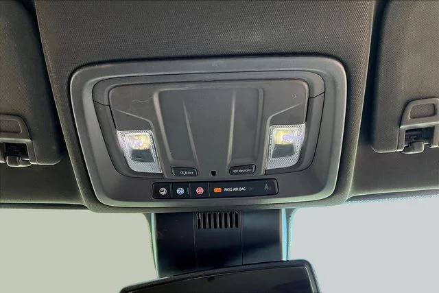 Used 2022 Blue Chevrolet LTZ image 28