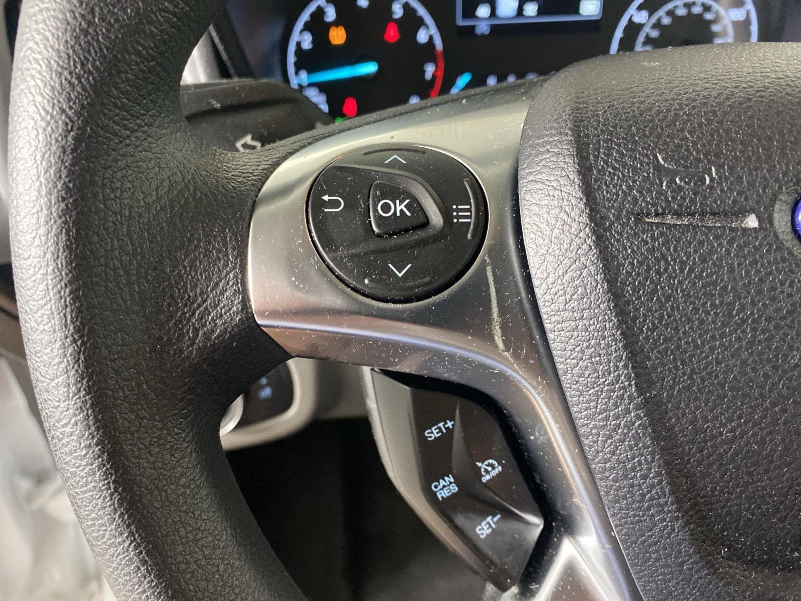 Used 2023 Frozen White Ford XL image 17