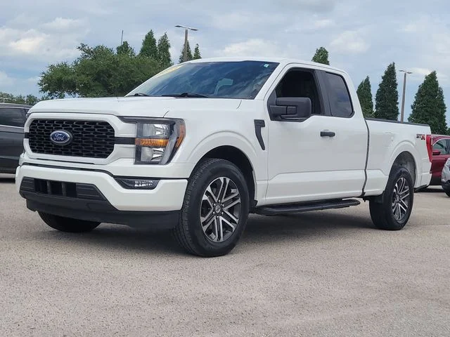 Used 2023 White Ford XL image 32