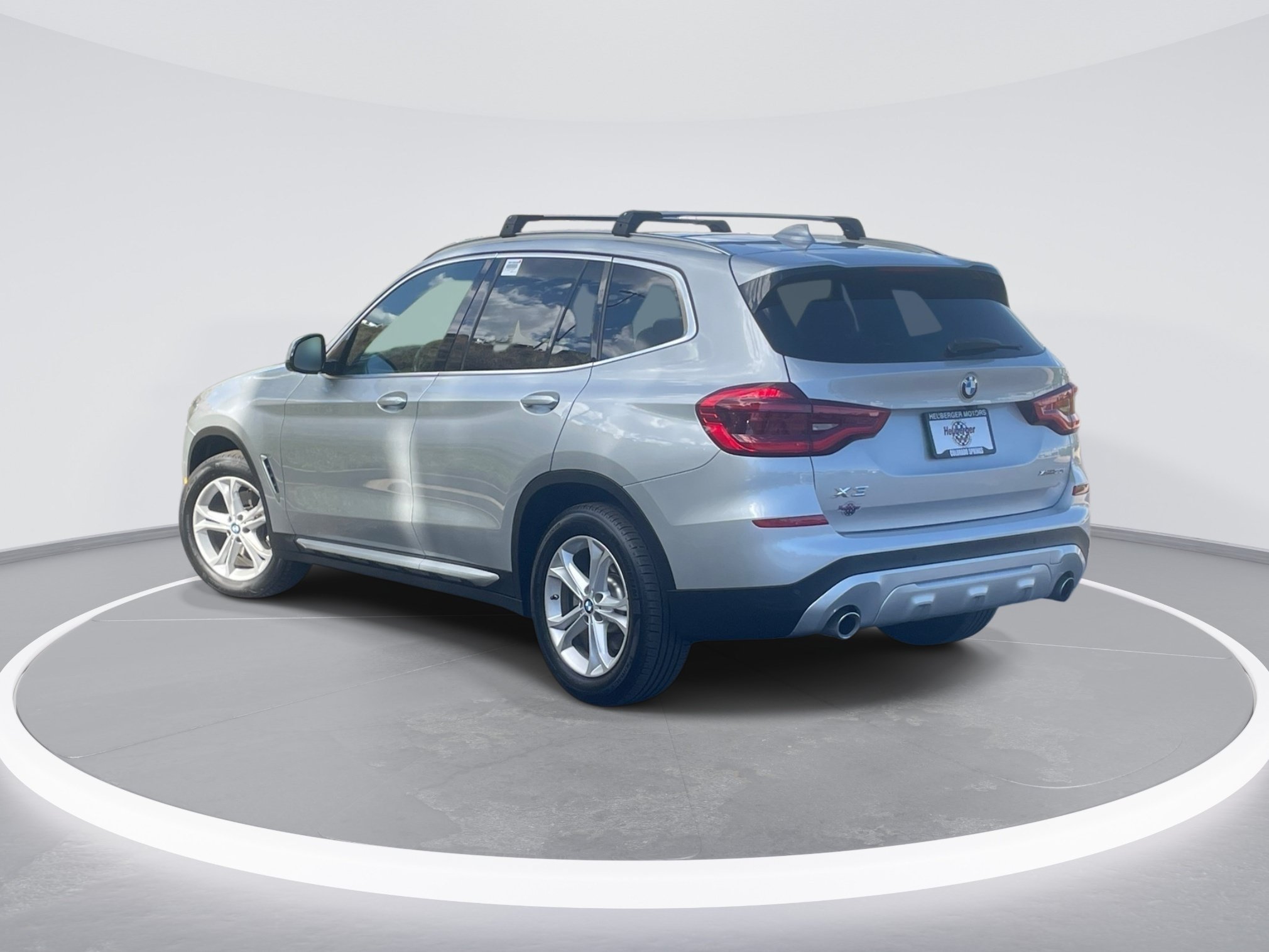 Used 2020 Glacier Silver Metallic BMW xDrive30i image 7