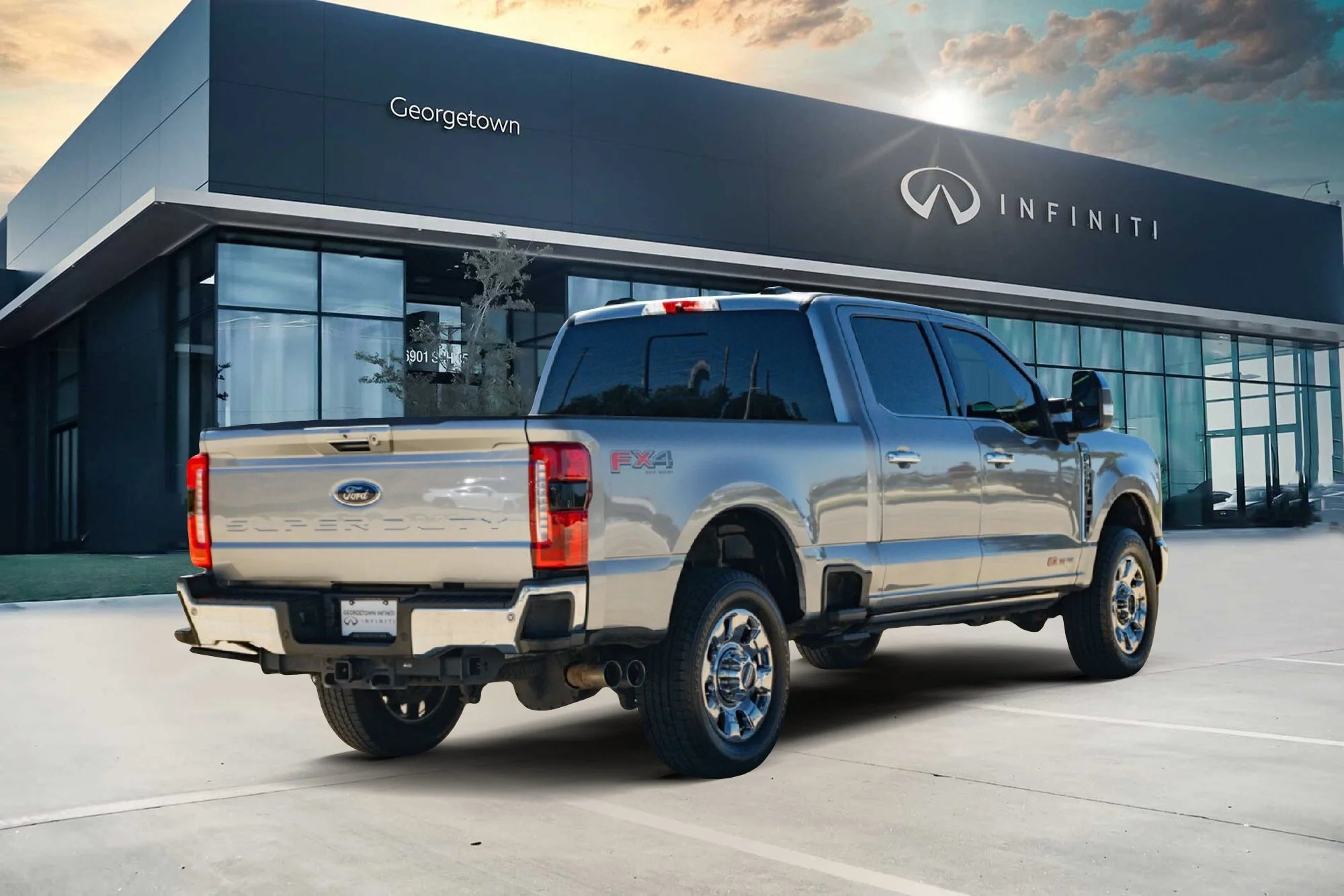 Used 2023 Silver Ford Lariat image 5