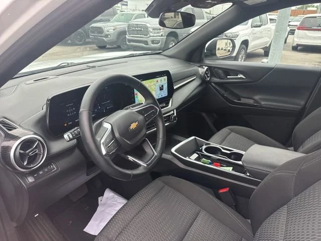 2025 Chevrolet Equinox LT - Photo 35