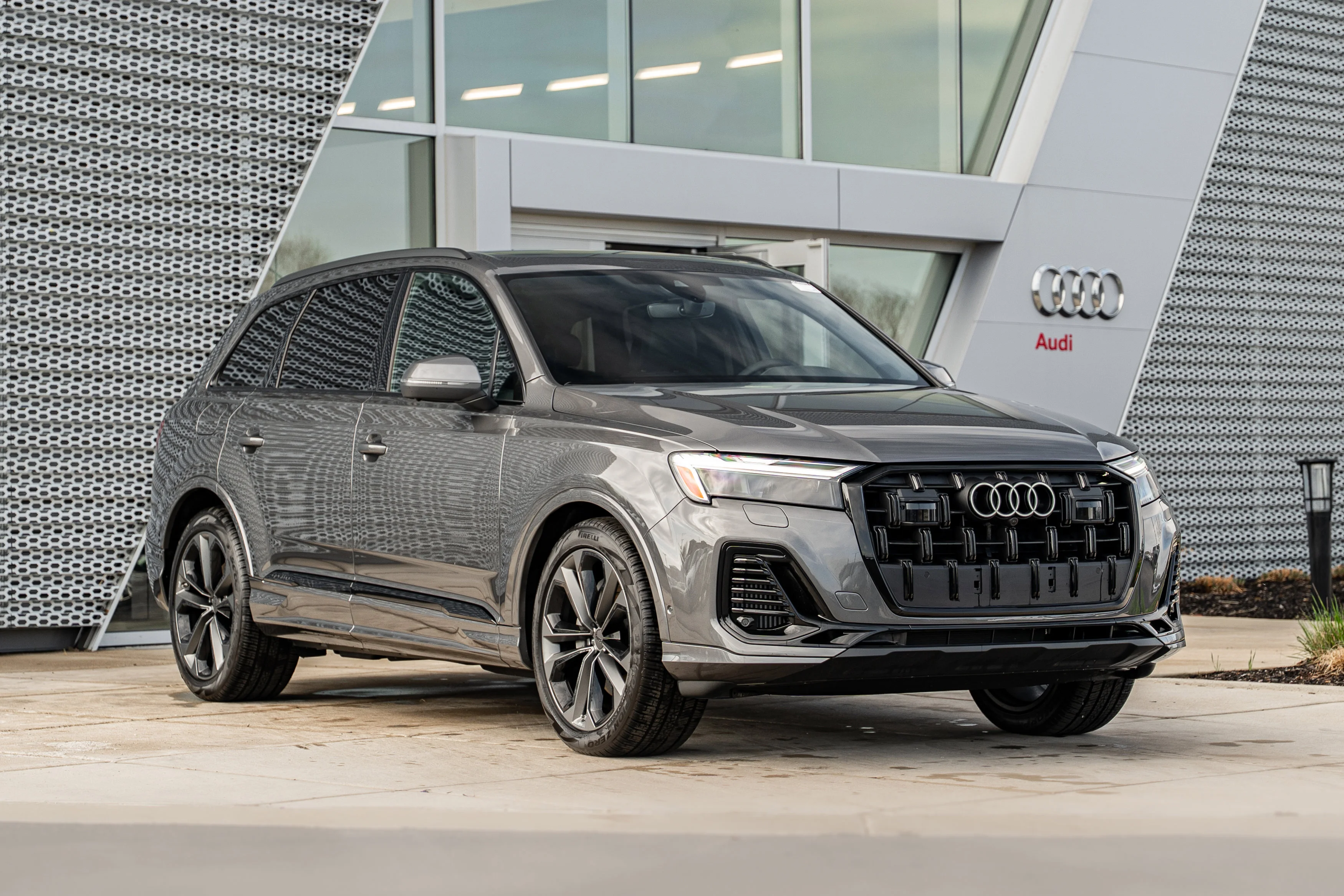2026 Audi Q7 55 Premium Plus quattro Tiptronic's photo
