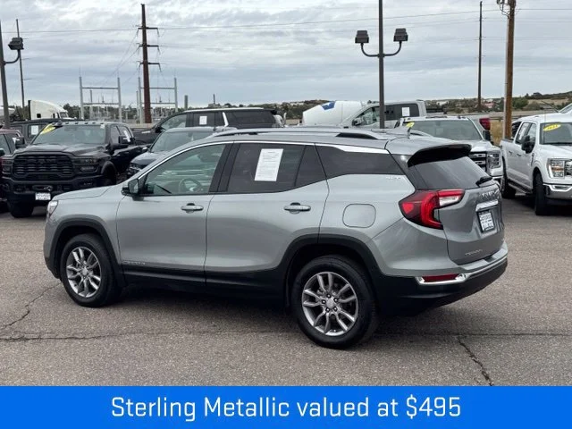Certified Used 2024 Sterling Metallic GMC SLT image 3