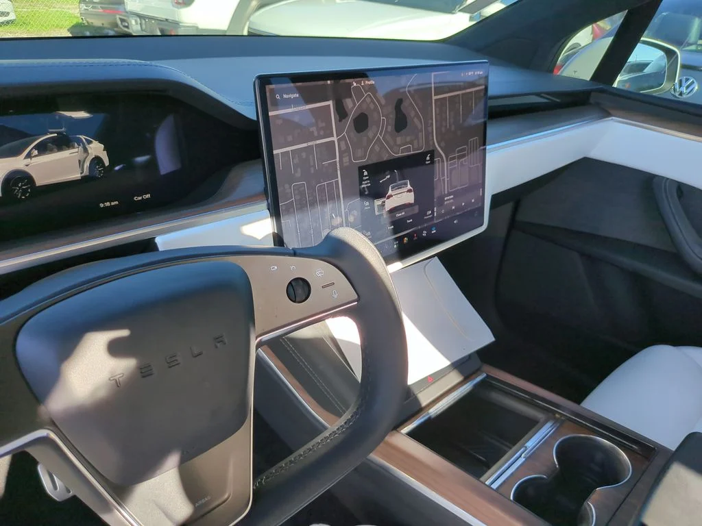 Used 2024 White Tesla Base image 12